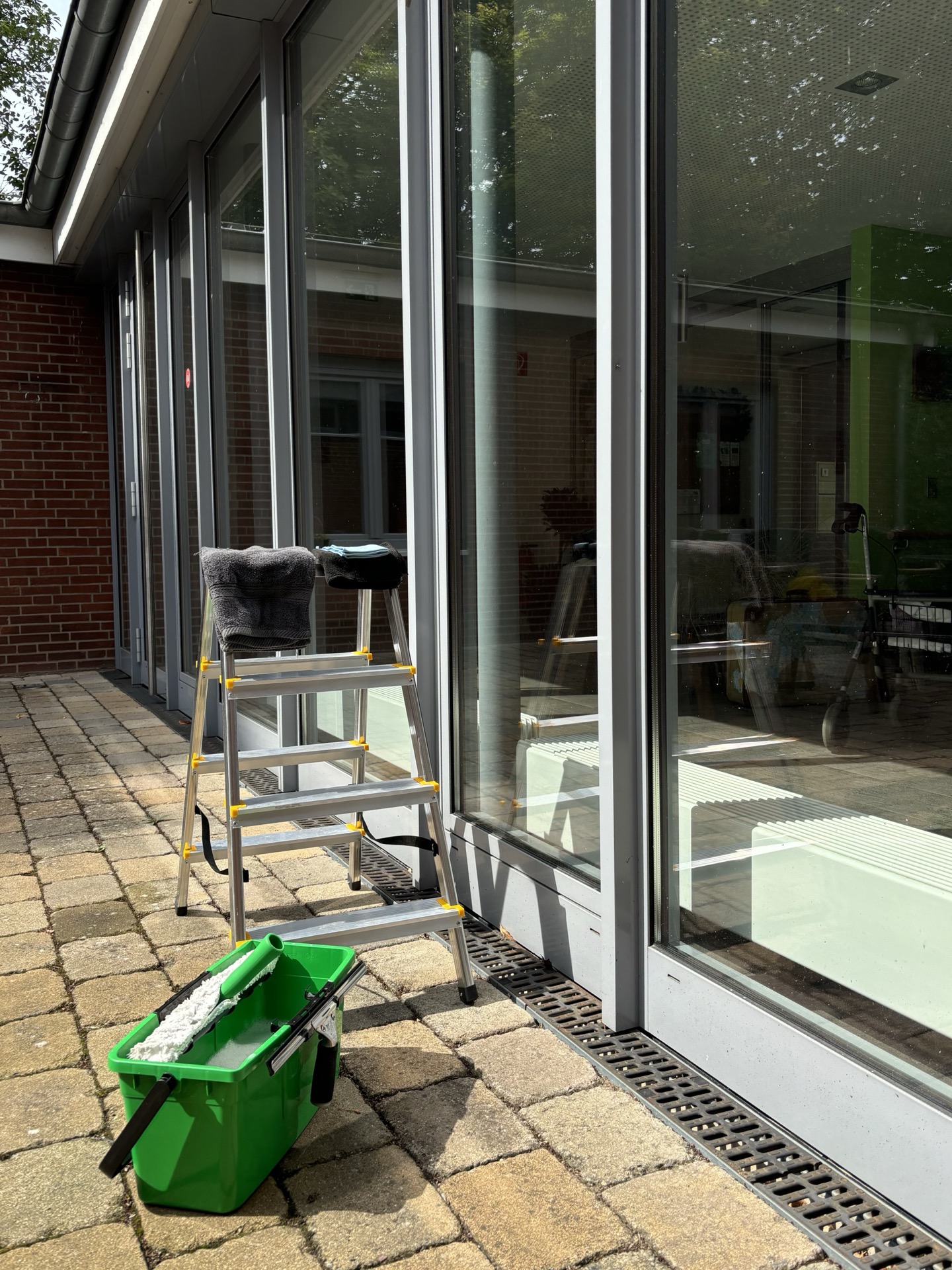 Streifenfreie Fensterreinigung